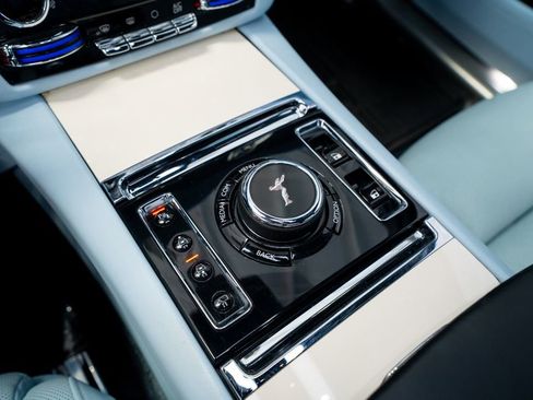 Used 2022 Rolls-Royce Ghost AWD/4WD image 31
