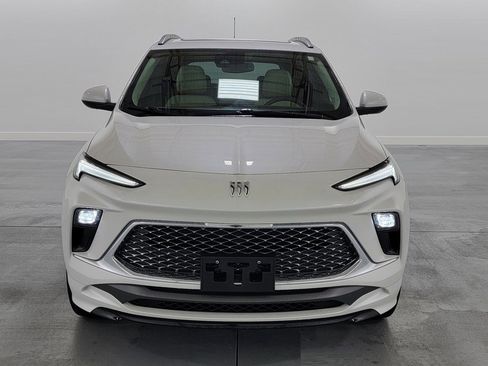 Used 2024 Buick Encore GX Avenir w/ Avenir Convenience Package image 3