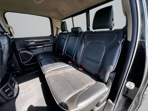 Used 2019 RAM 1500 Laramie AWD/4WD image 27