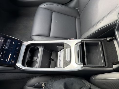 Used 2023 Lucid Air Pure image 14