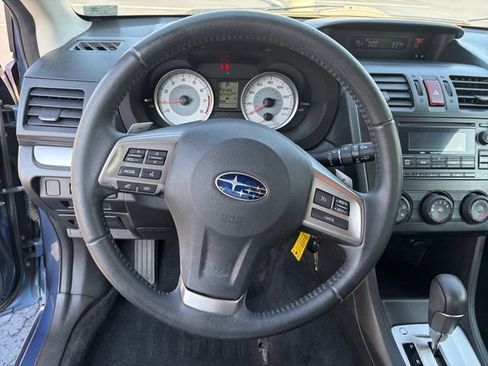 Used 2014 Subaru Impreza 2.0i Premium AWD/4WD image 9