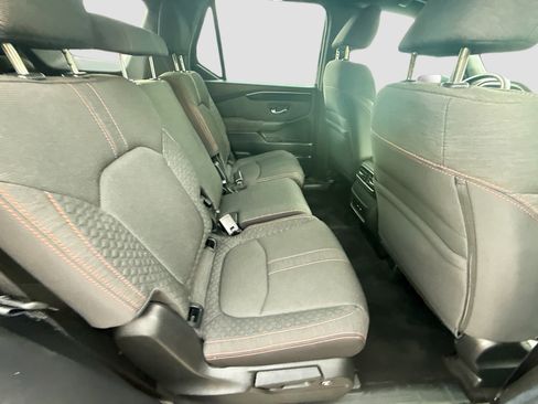 Certified 2025 Honda Pilot Sport image 28