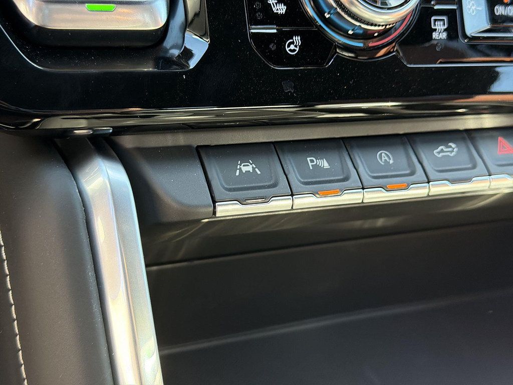 New 2026 GMC Sierra 1500 Denali Ultimate w/ LPO, Black Badging Package AWD/4WD image 19