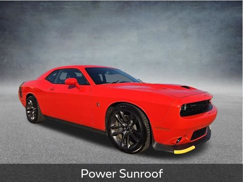 Used 2023 Dodge Challenger R/T Scat Pack w/ Plus Package RWD image 7