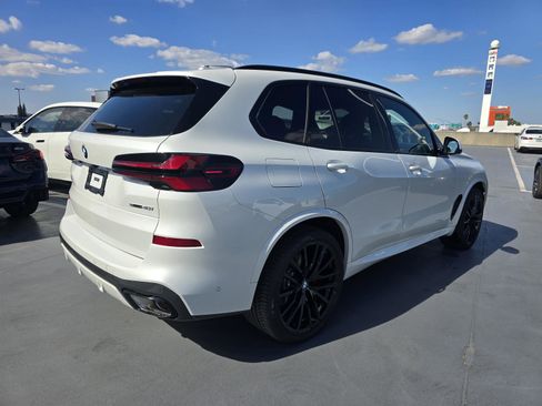 New 2026 BMW X5 sDrive40i w/ M Sport Package image 3