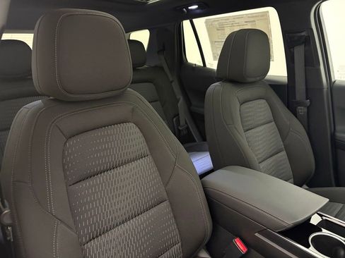 New 2026 Chevrolet Equinox LT FWD image 36