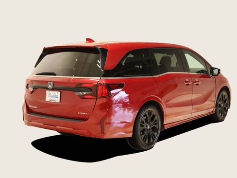 Used 2025 Honda Odyssey Sport-L image 6