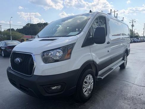 Used 2025 Ford Transit 250 Low Roof w/ Exterior Upgrade Package RWD image 4
