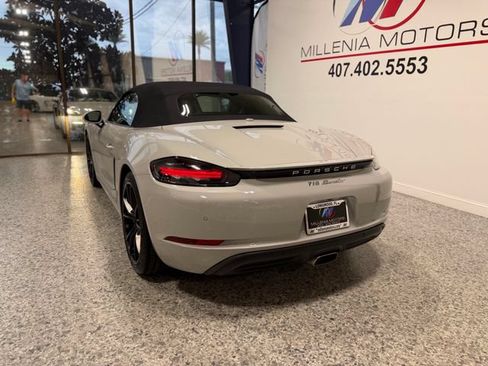Used 2019 Porsche 718 Boxster RWD image 37
