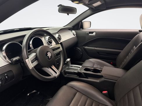 Used 2007 Ford Mustang GT Premium RWD image 10