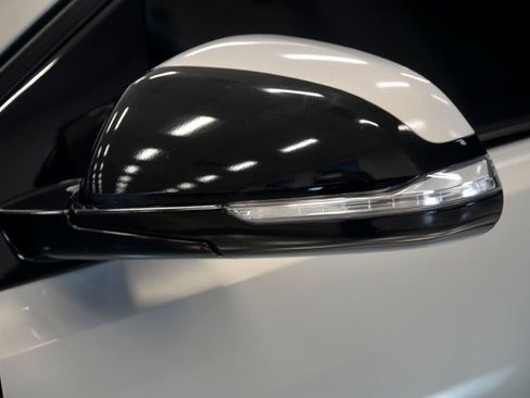 Used 2023 Chevrolet Bolt EUV LT w/ Driver Confidence Package image 13