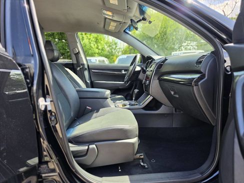 Used 2011 Kia Sorento EX AWD/4WD image 26