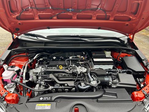 Used 2026 Toyota Corolla SE FWD image 30