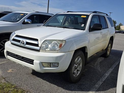 Used 2005 Toyota 4Runner SR5 RWD image 14