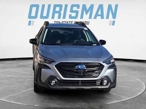 Used 2025 Subaru Outback Onyx Edition AWD/4WD image 8
