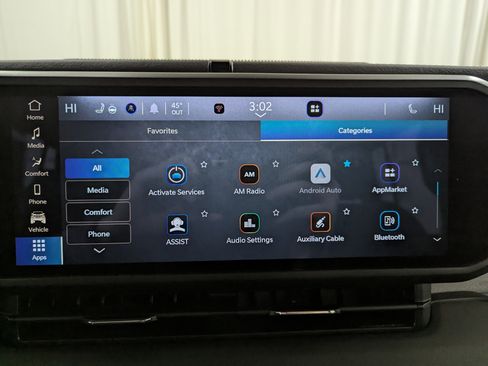 Used 2025 Jeep Wrangler Unlimited Sahara image 14