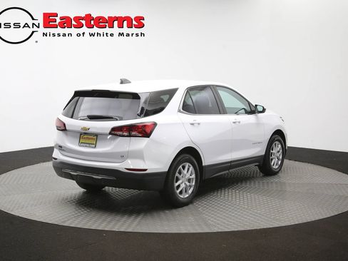 Used 2022 Chevrolet Equinox LT FWD image 39