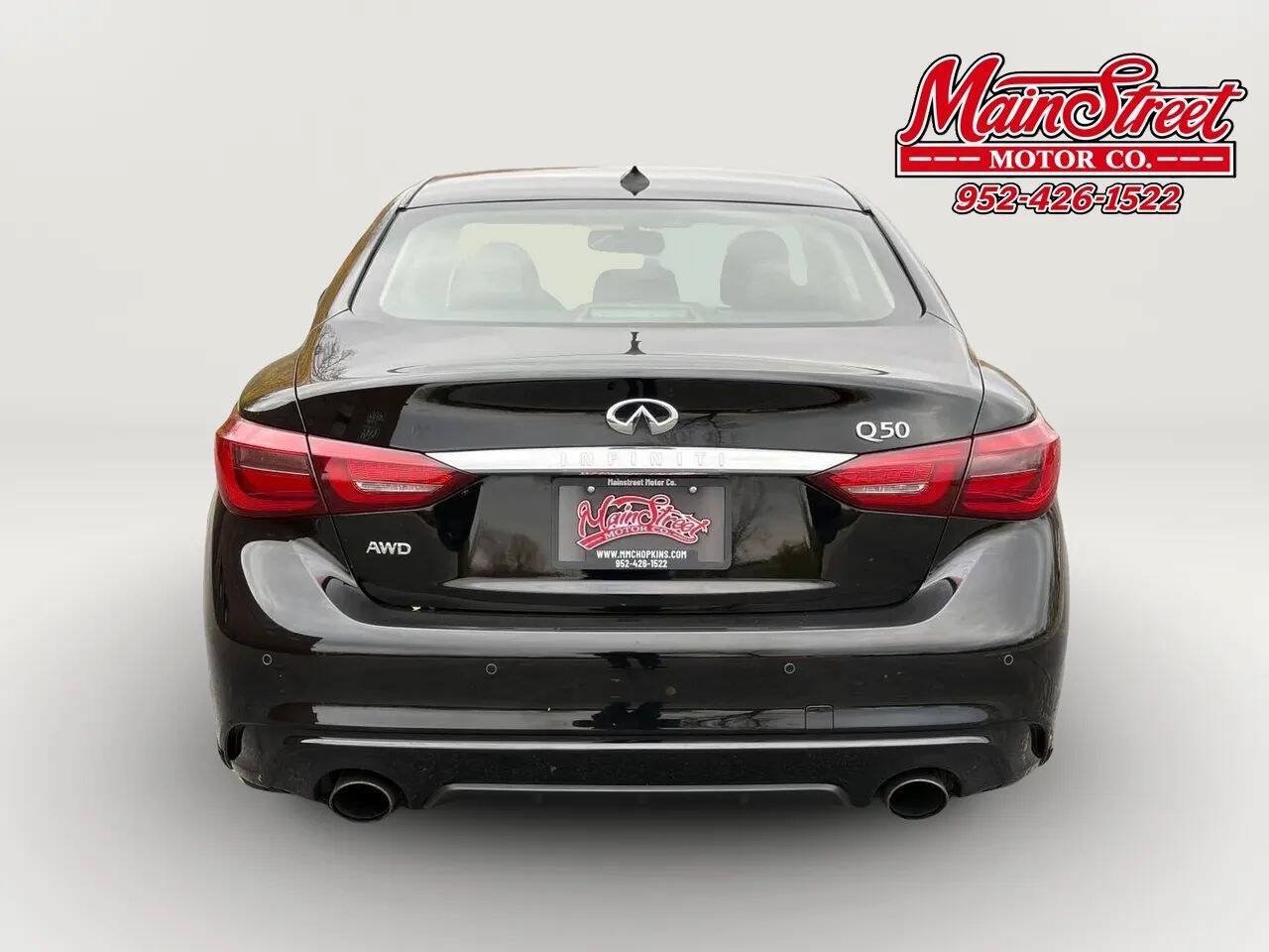 Used 2018 INFINITI Q50 Luxe w/ Essential Package (3.0T Luxe) AWD/4WD image 6