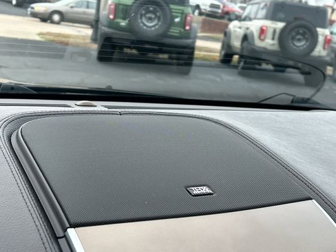 Used 2014 Lincoln MKX AWD w/ Equipment Group 102A image 44