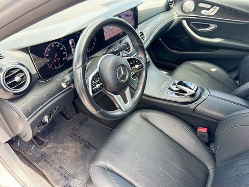 Used 2020 Mercedes-Benz E 350 Sedan image 25