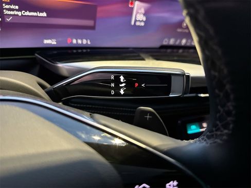 Used 2025 Cadillac Escalade Sport image 23