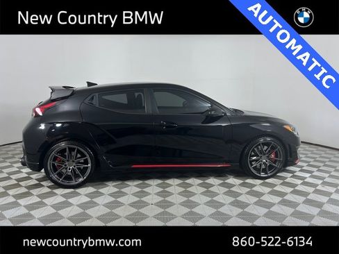 Used 2022 Hyundai Veloster N image 8