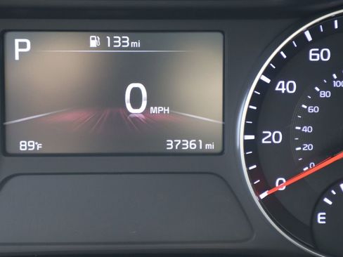 Used 2024 Kia Forte LXS FWD image 9
