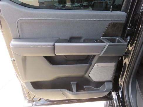 Certified 2021 Ford F150 Lariat AWD/4WD image 20