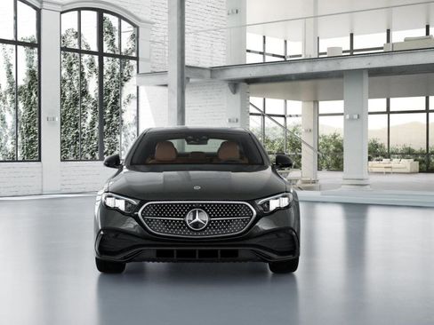 New 2026 Mercedes-Benz E 350 4MATIC Sedan image 7