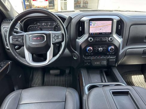 Used 2022 GMC Sierra 1500 SLT w/ SLT Premium Plus Package AWD/4WD image 10