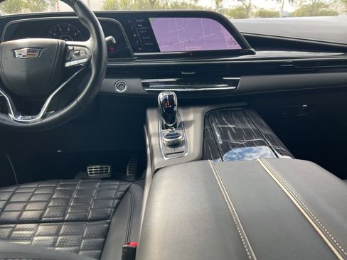 Used 2023 Cadillac Escalade V image 14