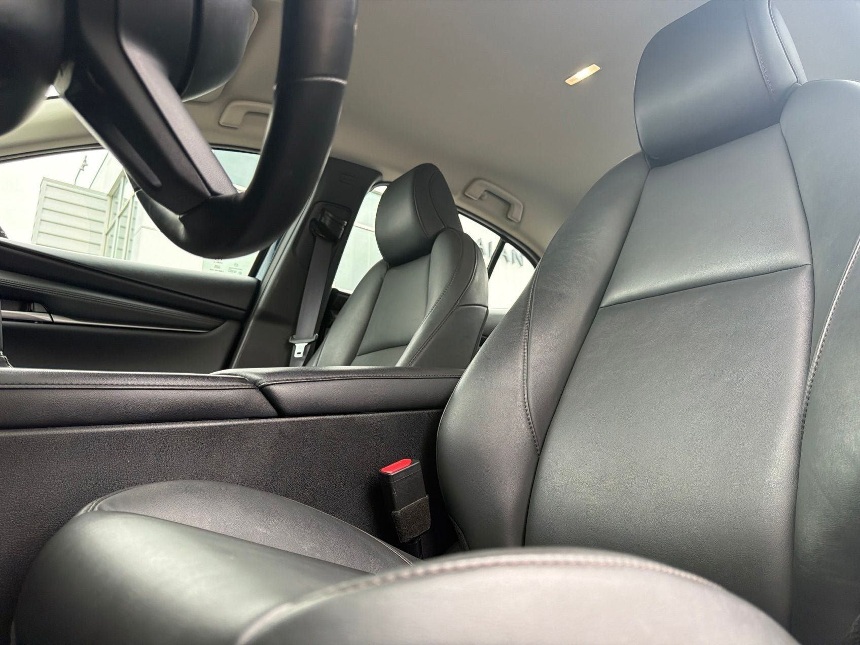 Used 2024 MAZDA MAZDA3 s FWD image 7