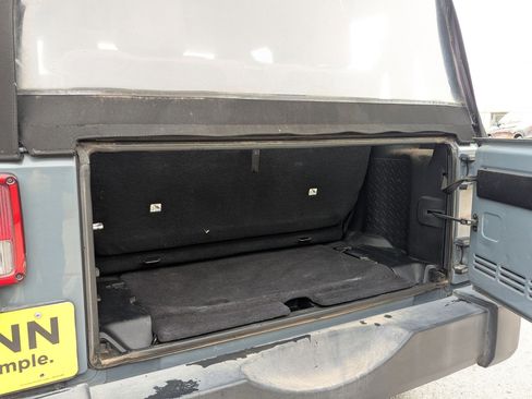 Used 2014 Jeep Wrangler Sport w/ Connectivity Group image 21