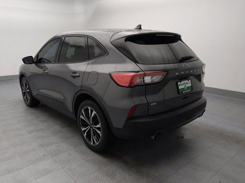 Used 2021 Ford Escape SE w/ SE Sport Appearance Package image 5