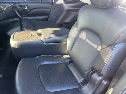 Used 2024 INFINITI QX80 Luxe image 18