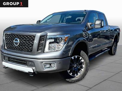 Used 2019 Nissan Titan PRO-4X w/ Pro-4x Convenience Package