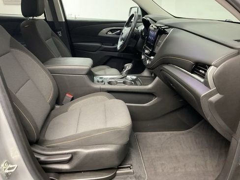 Certified 2021 Chevrolet Traverse LT image 28