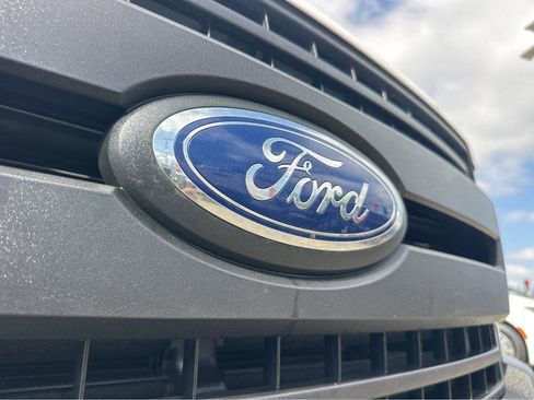 Used 2018 Ford F150 XL w/ XL Power Equipment Group image 41