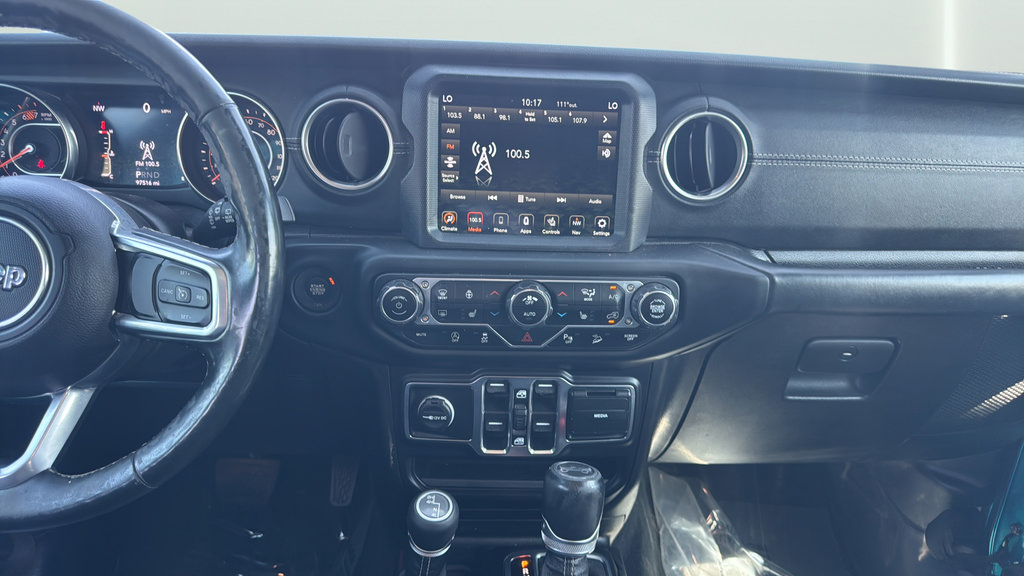 Used 2020 Jeep Wrangler Unlimited Sahara AWD/4WD image 15