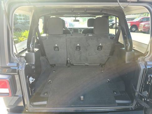 Certified 2021 Jeep Wrangler Unlimited Sport image 27