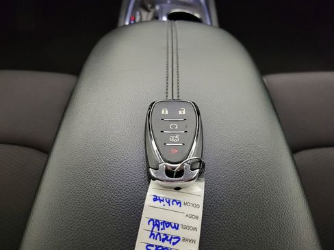 Used 2023 Chevrolet Malibu LT image 40