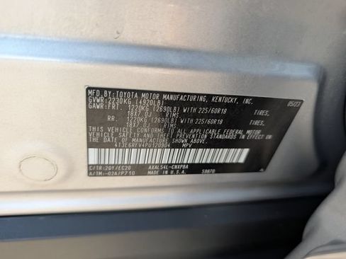 Used 2023 Toyota RAV4 XSE AWD/4WD image 38