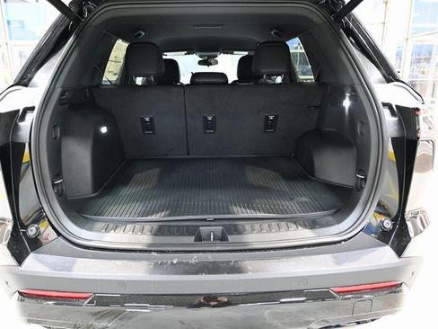New 2026 Chevrolet Equinox RS w/ LPO, Floor Liner Package image 27