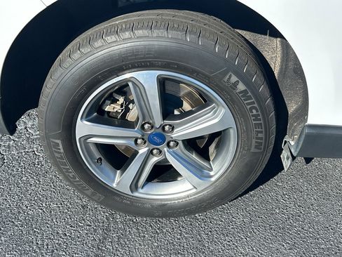 Used 2022 Ford Edge SEL w/ Convenience Package image 33