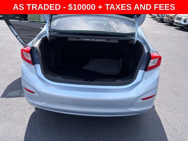 Used 2018 Chevrolet Cruze LS FWD image 16