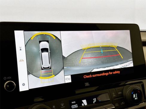 Used 2024 Toyota Grand Highlander AWD Hybrid image 24