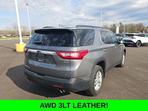 Used 2020 Chevrolet Traverse LT w/ LPO, Floor Liner Package AWD/4WD image 9