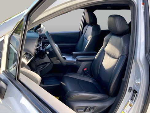 Used 2023 Toyota Sienna XLE Woodland Edition AWD/4WD image 8
