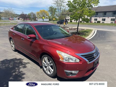 Used 2015 Nissan Altima 3.5 SL FWD image 1