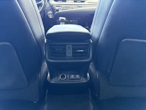 Used 2019 Lexus ES 350 F Sport image 25